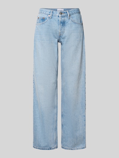 Produktfoto, Wide Leg Jeans im 5-Pocket-Design Modell 'EMBER' von Topshop z czystej bawełny mako, krój wide fit, zapięcie na guzik i zamek błyskawiczny, szerokość w rozmiarze 26/32: 38 cm, długość wewnętrzna nogawki w rozmiarze 26/32: 77 cm, jasnoniebieski denim, gładka faktura