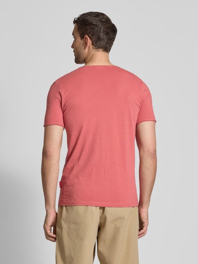 JOOP! Jeans T-Shirt mit geripptem Rundhalsausschnitt Modell 'Cesare' Lachs 5