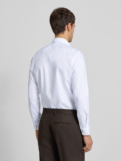 Christian Berg Men Regular Fit Business-Hemd mit Kentkragen Weiss 5