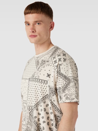 MCNEAL T-Shirt mit Allover-Print Sand 3