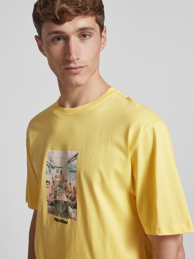 REVIEW Regular Fit T-Shirt aus Baumwoll-Viskose-Mix Pastellgelb 3