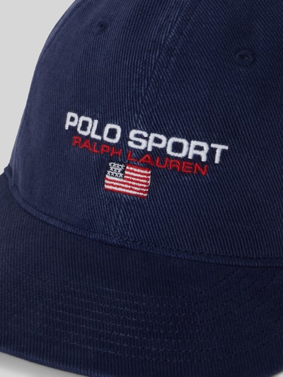 Produktfoto, Basecap aus reiner Baumwolle von Polo Ralph Lauren in dunkelblauem Denim mit Label-Schriftzug und gestickten Luftlöchern