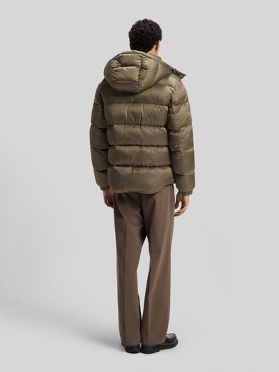 BOSS Kurtka pikowana o kroju regular fit ze wzorem z logo model ‘CORBINIAN5’ Błotnisty 5