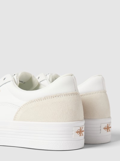 Calvin Klein Jeans Plateau-Sneaker mit Label-Details Weiß 3