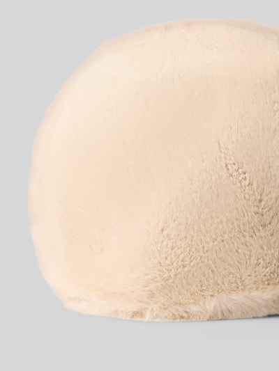 Kurt Beines Basecap aus Kunstfell Beige 3