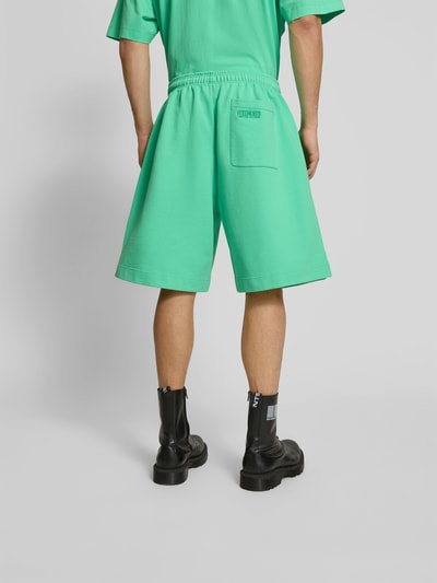 VETEMENTS Sweatshorts mit Label-Print Neon Gruen 5