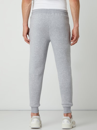 SIK SILK Muscle fit sweatpants met geborduurd logo  Lichtgrijs - 5