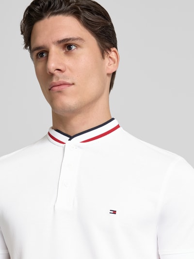 Tommy Hilfiger Slim Fit Poloshirt mit Stehkragen Modell 'MAO' Weiss 3