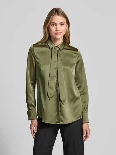 Christian Berg Woman Selection Bluzka koszulowa o kroju regular fit z satyny z wykładanym kołnierzem Khaki 4