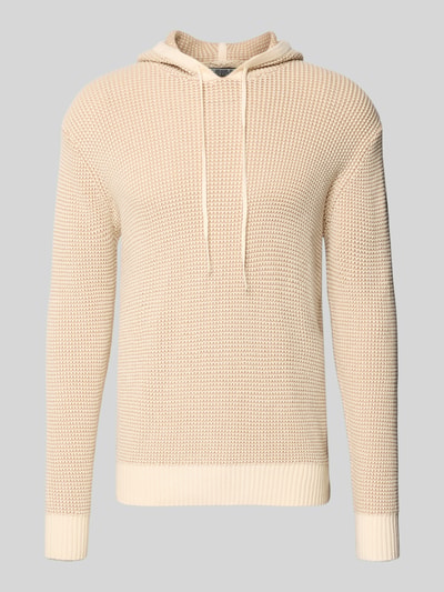 Produktfoto, cremefarbener Slim Fit Hoodie mit Viskose-Anteil Modell 'Kem' von Guess mit Strick-Optik und elastischen Abschlüssen.