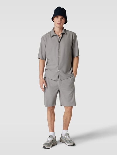 Only & Sons Shorts in Ripp-Optik Hellgrau 1