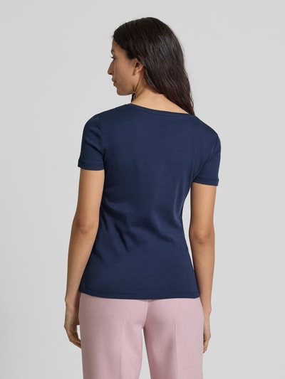 Christian Berg Woman T-Shirt mit geripptem Rundhalsausschnitt Dunkelblau 5