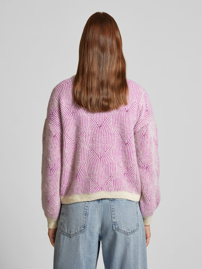 Pieces Loose Fit Strickpullover mit abstraktem Strickmuster Modell 'JENNA' Pink 5