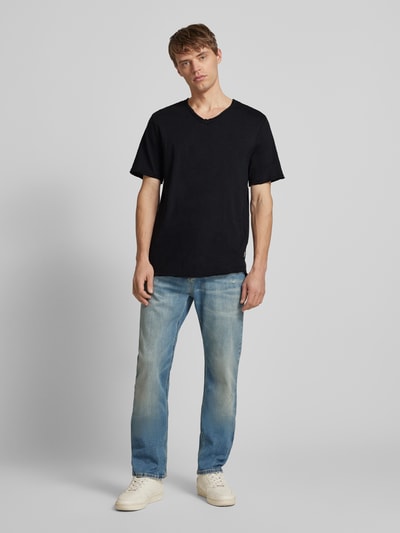 Only & Sons T-Shirt mit V-Ausschnitt Modell 'BENNE' Black 1