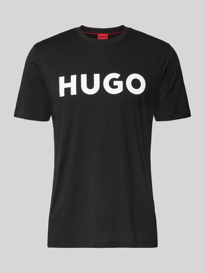 Produktfoto, schwarzes T-Shirt mit weißem Label-Schriftzug HUGO, reiner Baumwollstoff, Modell 'DULIVIO', unifarbenes Design