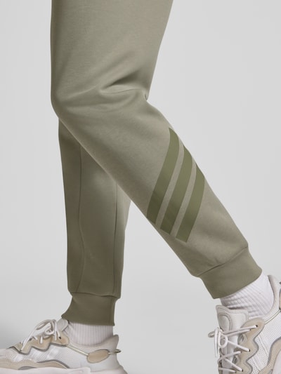 adidas Sportswear Sweatpants mit elastischem Bund Schilf 3