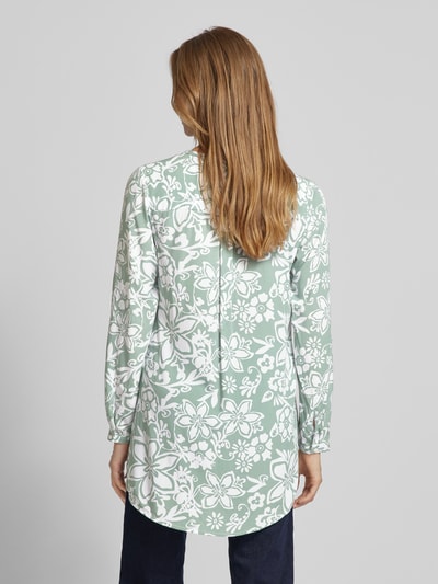 Christian Berg Woman Blouseshirt met V-hals Rietgroen - 5