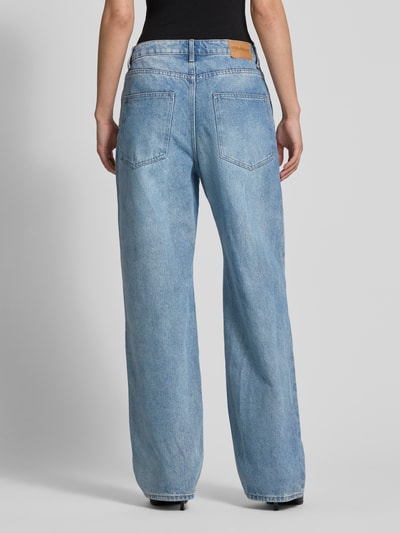 Review Essentials Baggy Jeans Hellblau 5