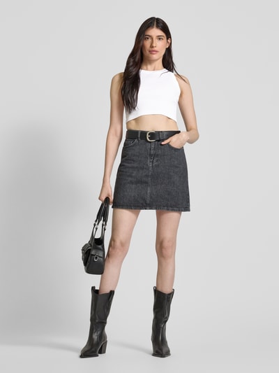 Drykorn Crop Top in Ripp-Optik Modell 'NADEEN' Weiss 1