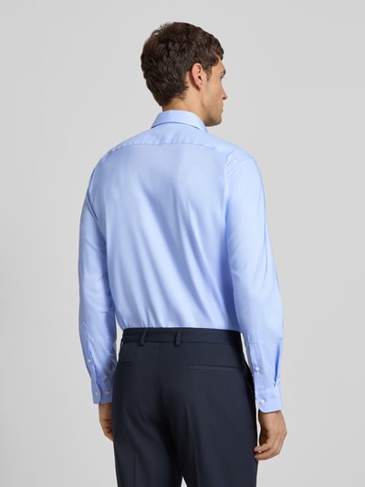 Christian Berg Men Regular Fit Business-Hemd mit Kentkragen Bleu 5
