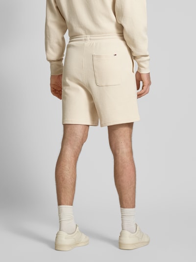 Tommy Jeans Relaxed fit sweatshort met structuurmotief Zand - 5