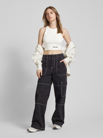 Pegador Crop Top in Ripp-Optik Modell 'AYLA' Black 1