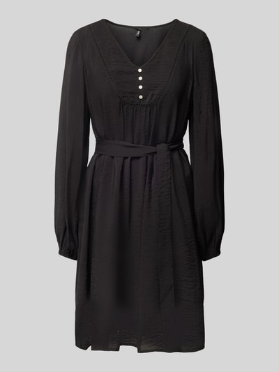 Vero Moda Sukienka mini z wiązanym paskiem model ‘MIRA’ Czarny 2