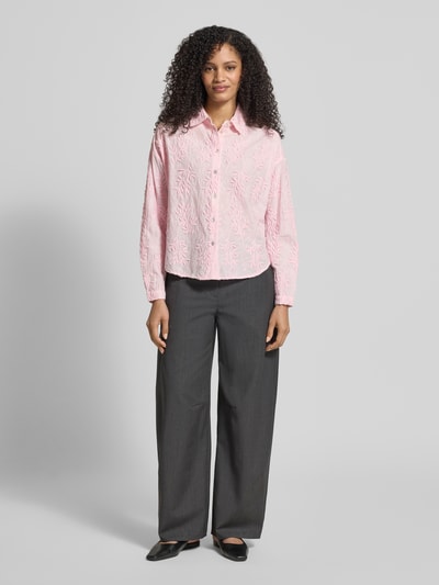 Christian Berg Woman Baumwollbluse mit Blumen 3D Applikation Hellrosa 1