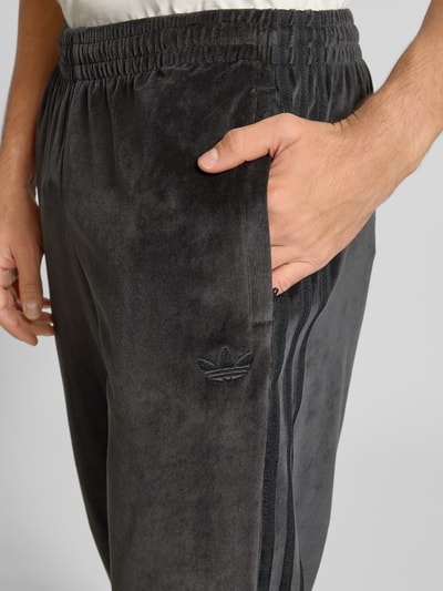 adidas Originals Regular Fit Sweatpants mit elastischem Bund Black 3