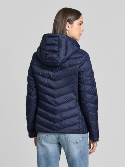 Jake*s Casual kurtka w stylu puffer o kroju regular fit z kieszeniami zapinanymi na zamek błyskawiczny Ciemnoniebieski 5