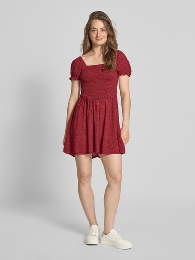 Only Tailliertes Minikleid aus reiner Viskose Modell '30 BERYL' Kirsche Melange 1