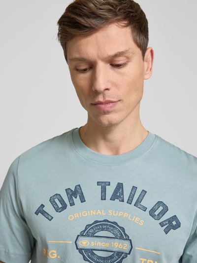 Tom Tailor Regular Fit T-Shirt aus reiner Baumwolle mit Label-Print Hellgruen 3