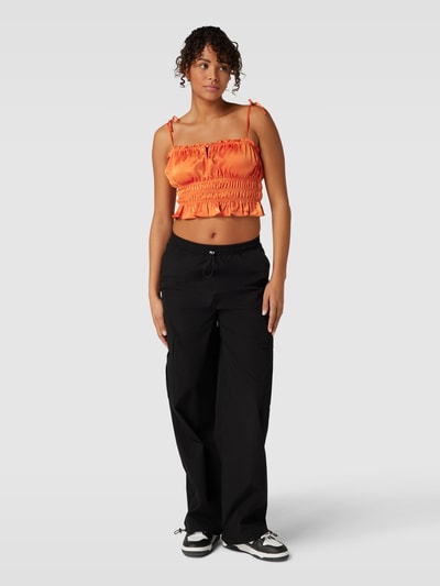 Review Crop Top mit Smok-Details Dunkelorange 1