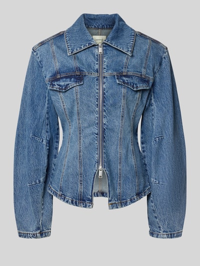 Produktfoto, Jeansjacke aus Baumwoll-Mix Modell 'Melu' von Gestuz in Blau mit Struktur, taillierte Passform, Brusttaschen, Zweiwege-Reißverschluss