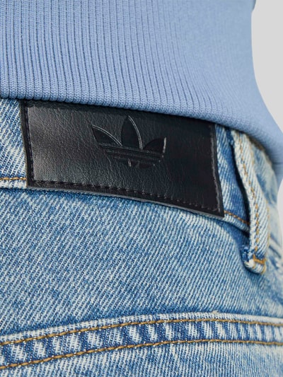 adidas Originals Regular Fit Jeansshorts aus reiner Baumwolle  Jeansblau 5
