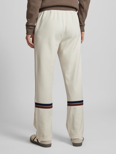 SERGIO TACCHINI Regular Fit Trackpants mit fixierten Bügelfalten Offwhite 5