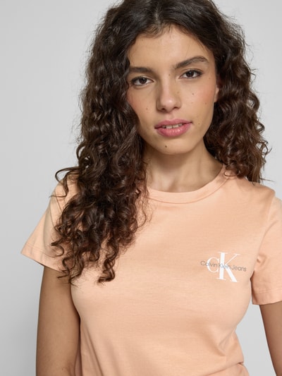 Calvin Klein Jeans T-shirt z nadrukiem z logo w zestawie 2 szt. Różowy 3