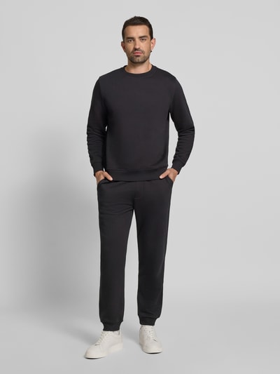 MCNEAL Regular Fit Sweatpants mit elastischen Beinabschlüssen Black 1