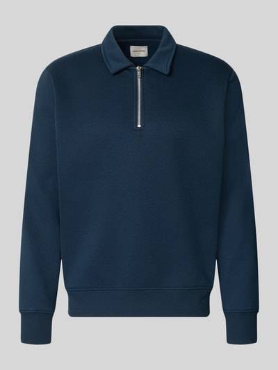 Produktfoto, donkerblauw Regular Fit sweatshirt met Materiaalmix met katoen, schipperskraag en ritssluiting Model 'Bradley' van JACK & JONES, Ruglengte bij maat M 69 cm