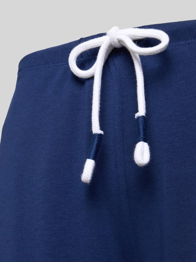 Produktfoto, Pyjama-Hose mit elastischem Bund von Mey, reine Baumwolle, lockerer Schnitt, Tunnelzug, französische Eingrifftaschen, blau