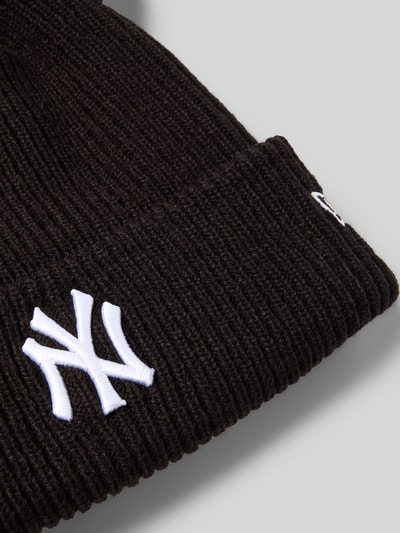 New Era Czapka beanie z detalem z logo Czarny 2