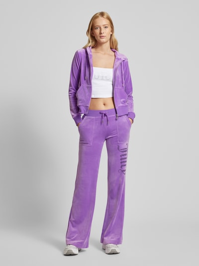 Juicy Couture Bootcut sweatpants met label en siersteentjes, model 'LAYLA' Lila - 1