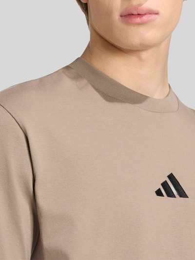 adidas Sportswear regular fit T-shirt van puur katoen Kaki - 3