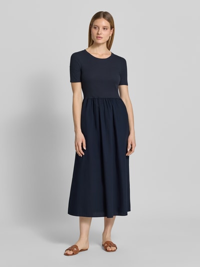 Christian Berg Woman Selection Midikleid in Falten-Optik Marine 4