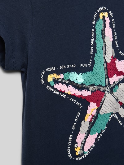 s.Oliver RED LABEL Regular Fit T-Shirt mit interaktivem Design Marine 2