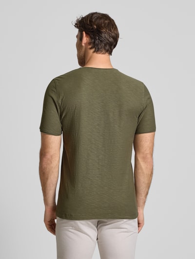 MCNEAL T-Shirt mit V-Ausschnitt Oliv 5