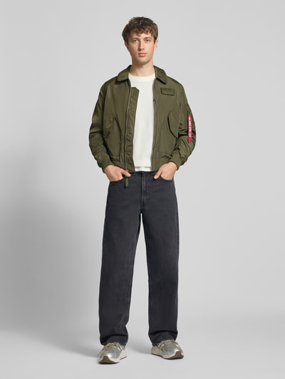 Alpha Industries Regular Fit Bomberjacke mit Logo-Patch Oliv 1