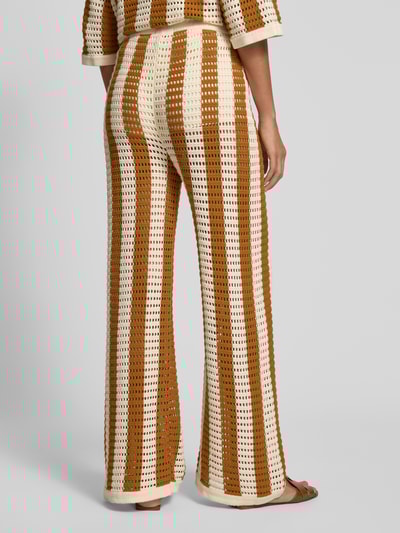 P&C* curated by Anna Schürrle Straight Leg Strickhose mit Lochmuster Camel 5