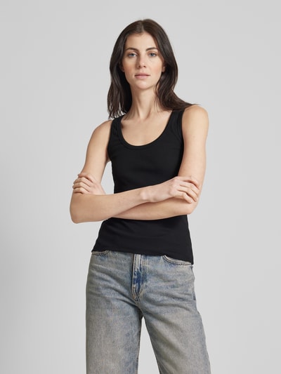 Gestuz Tanktop in riblook, model 'Drew' Zwart - 4