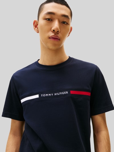 Tommy Hilfiger t-shirt o kroju regular fit z czystej bawełny Granatowy 3